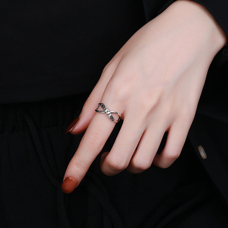 Vintage Pattern Cross Ring