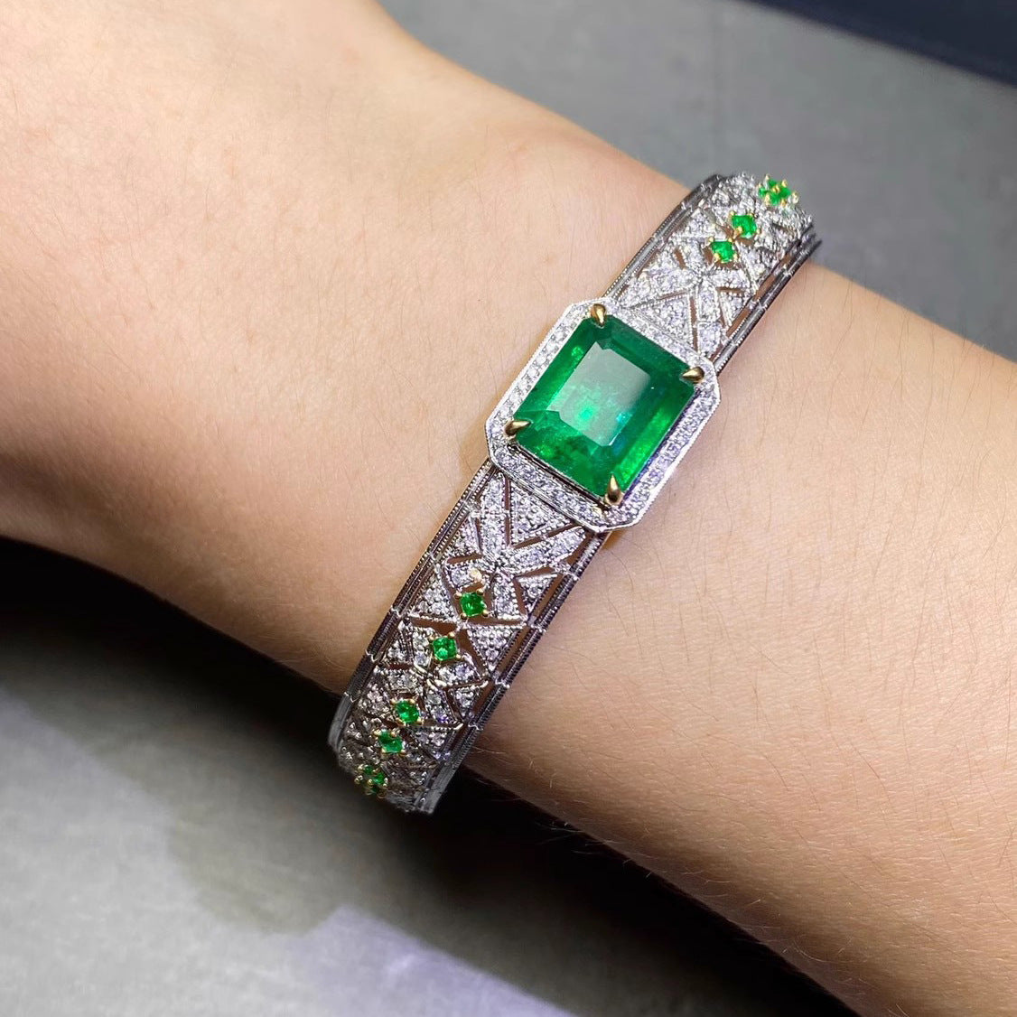 "Money Comes Easily" - Diamond Emerald Bracelet