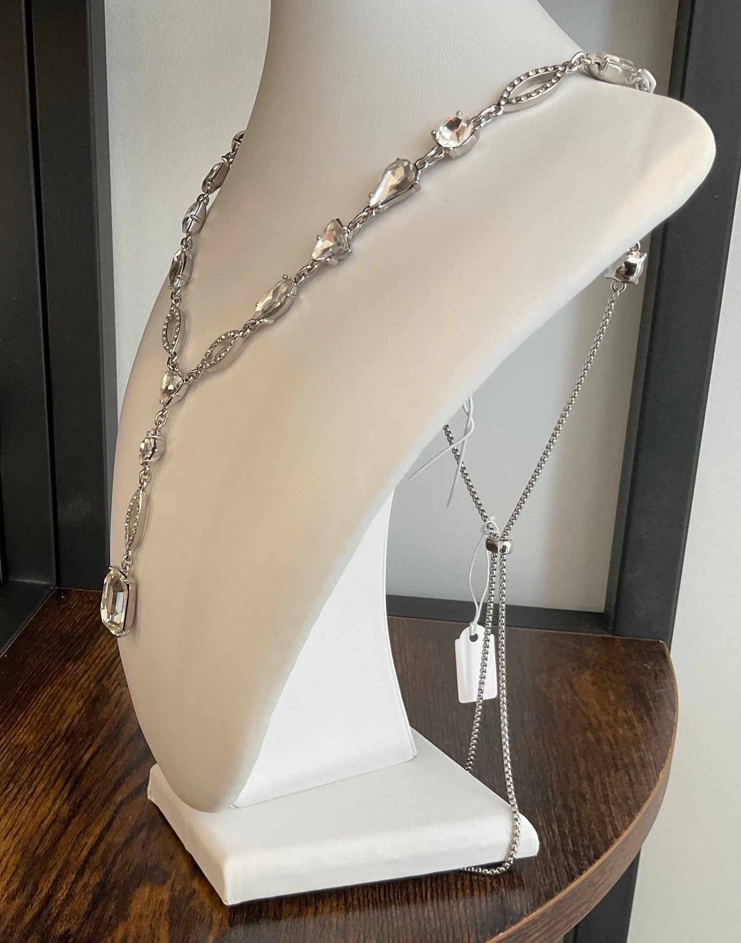 "The Red Carpet" - Statement Necklace & Earring Set