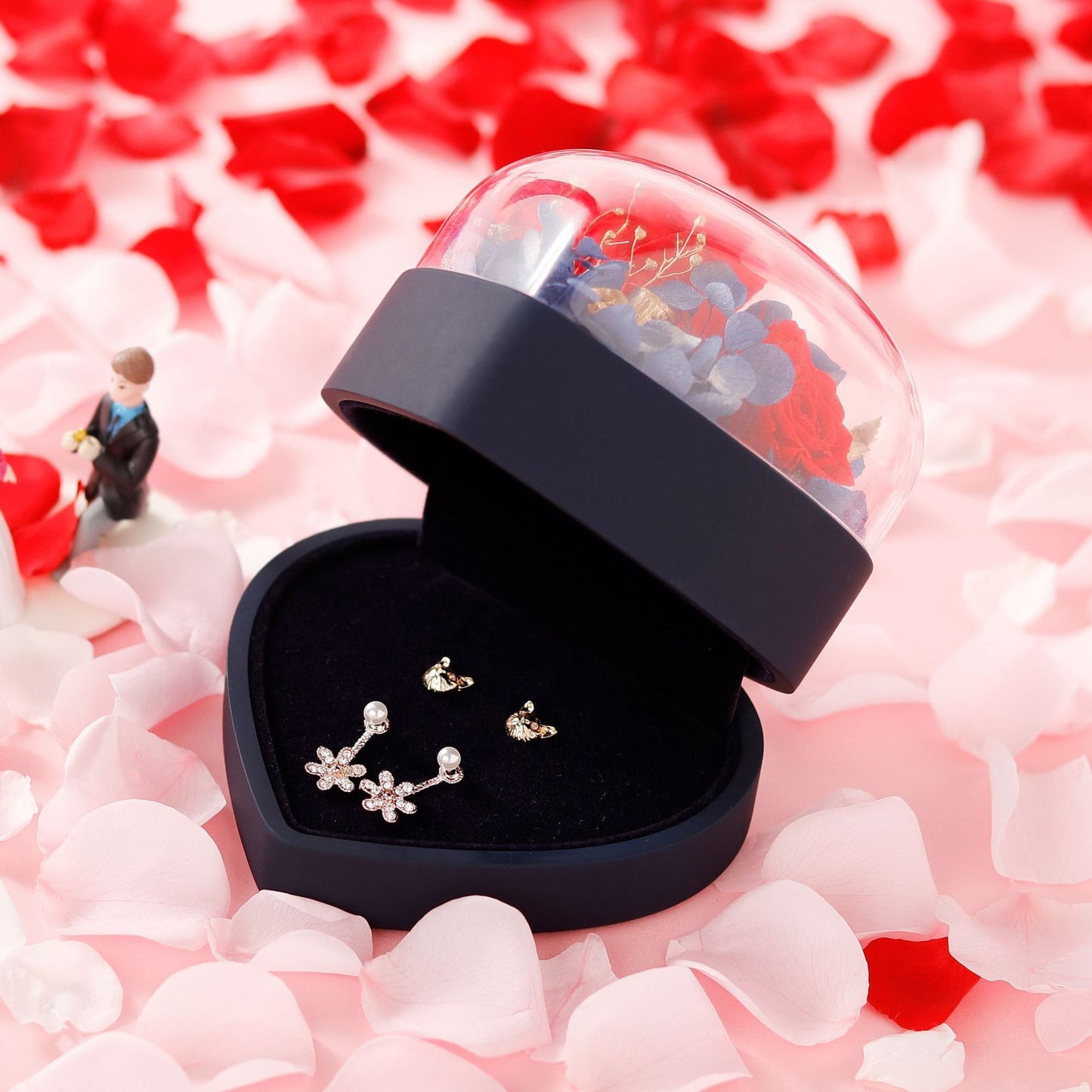 "Flowers from the Heart" - Preserved  Flower Jewelry Box