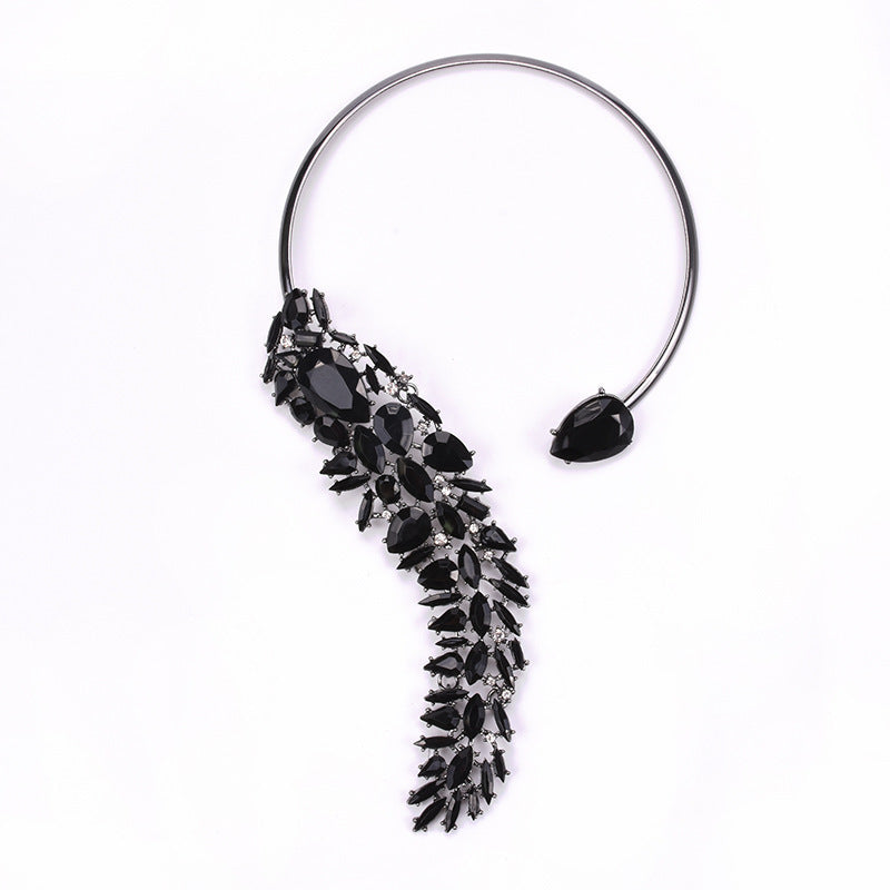 "Unique Beauty" - Statement Choker Necklace