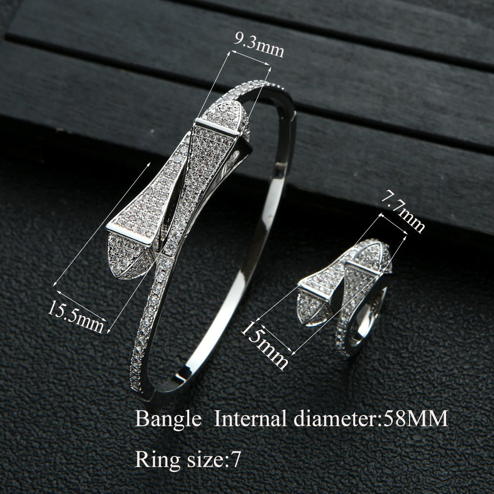 "Egyptian Goddess" - Vintage Brass Wraparound Bangle Set