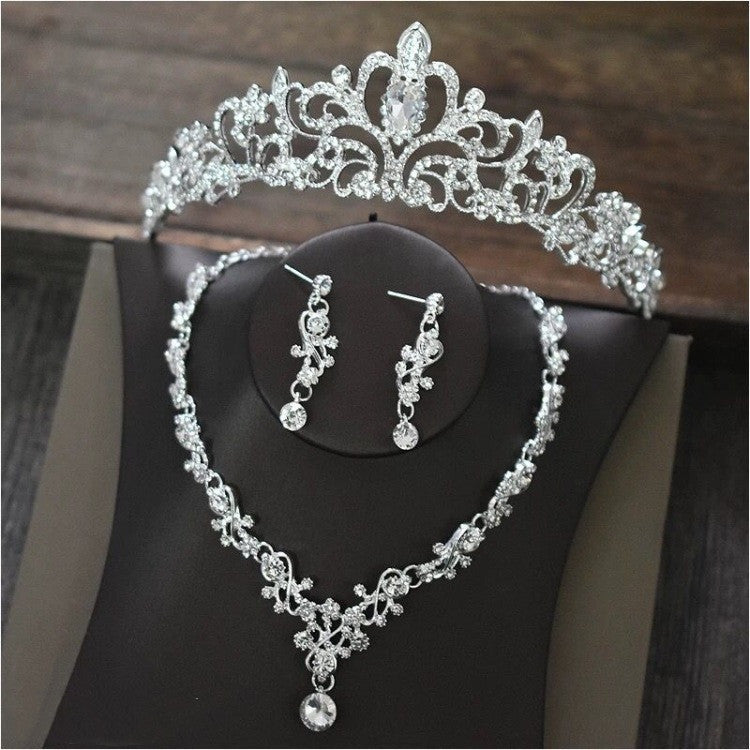 "Queen of the Night" - Diamond Jewelry Set