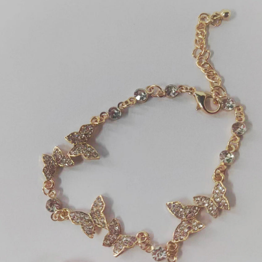 "Spread Your Wings" - Adjustable Zircon Butterfly Bracelet