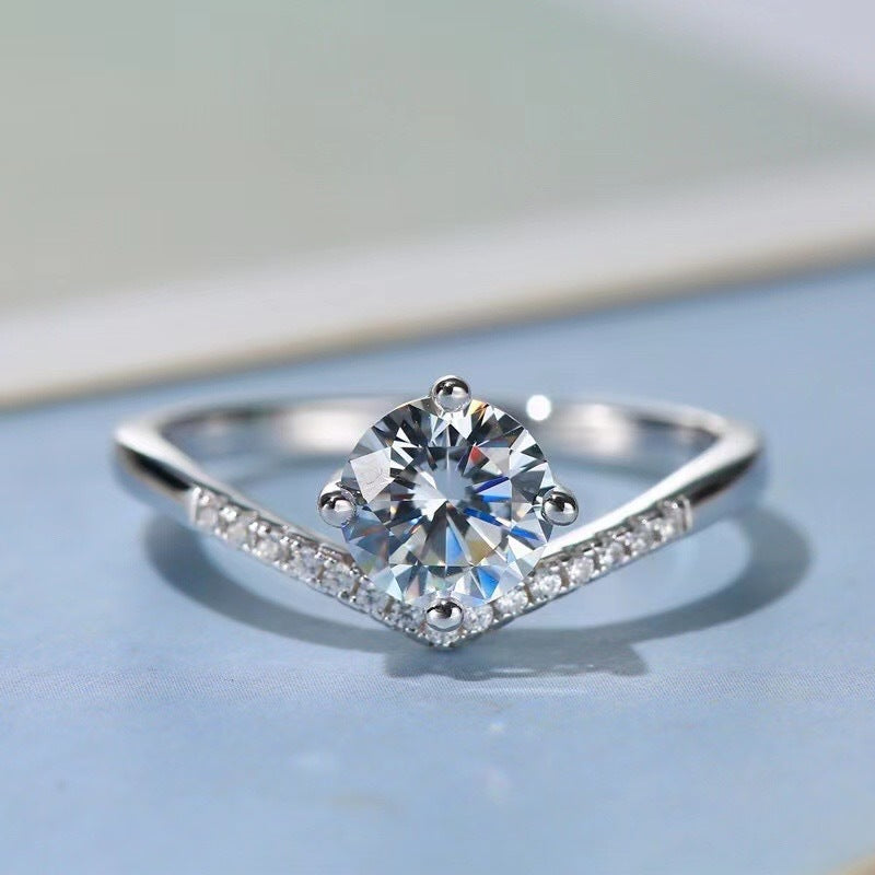 "Her Elegance" - Silver Simulated Moissanite Diamond Ring