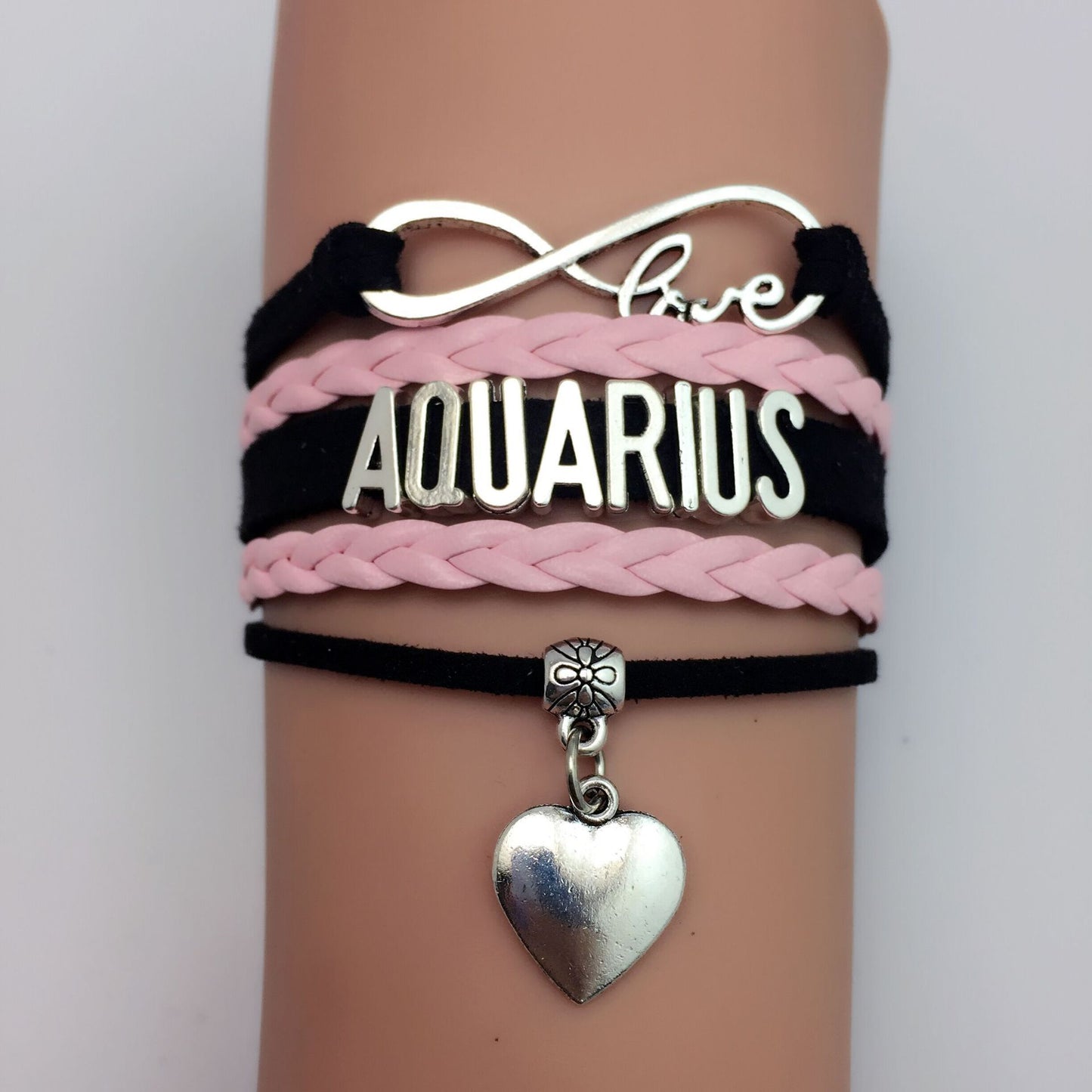 "Love Signs" - Handmade Constellation Bracelet