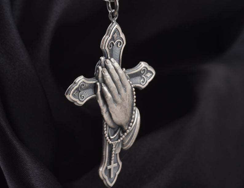 Vintage Silver Metallic Cross Pendant Necklace