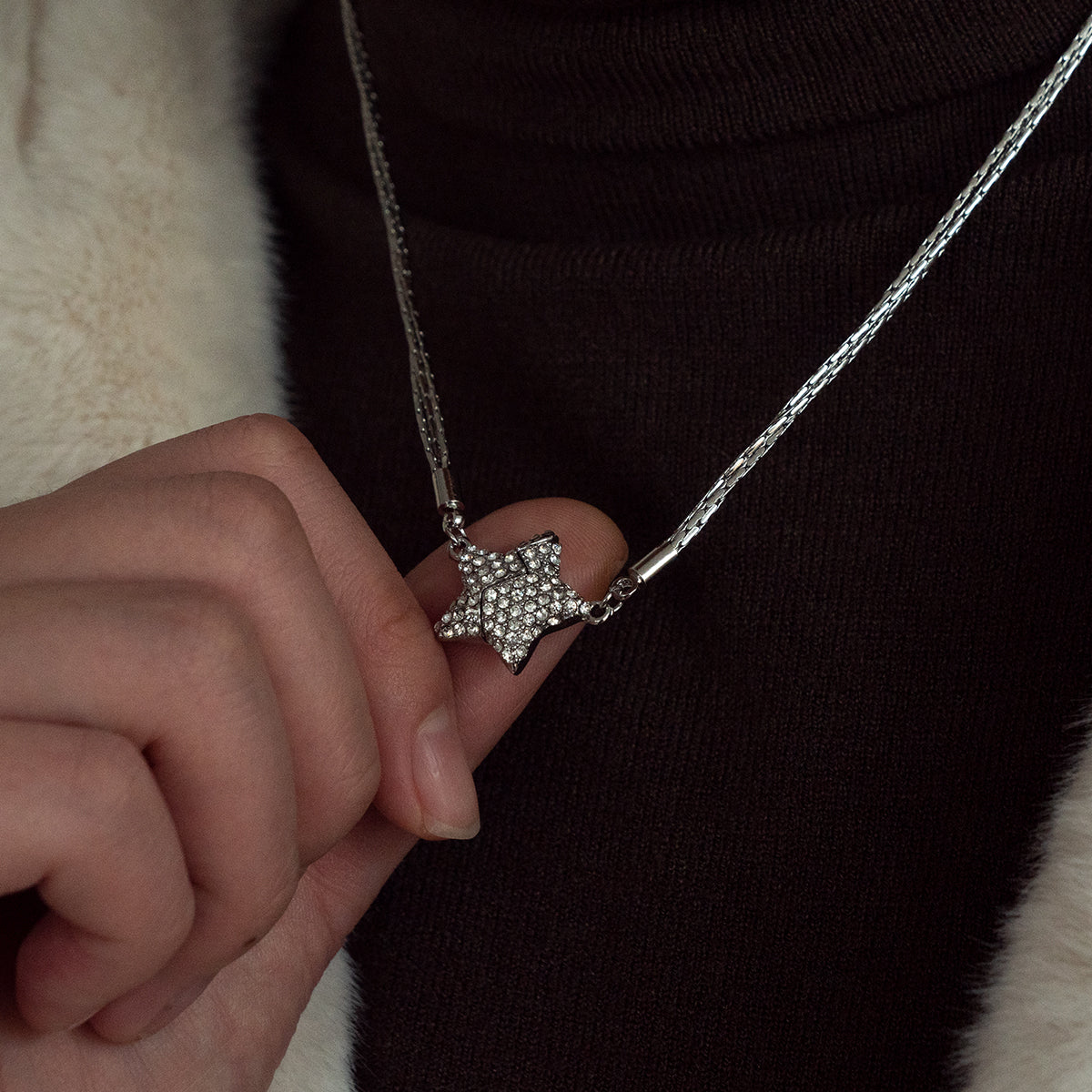 Magnetic Stainless Steel Five-pointed Star Necklace with Rhinestones