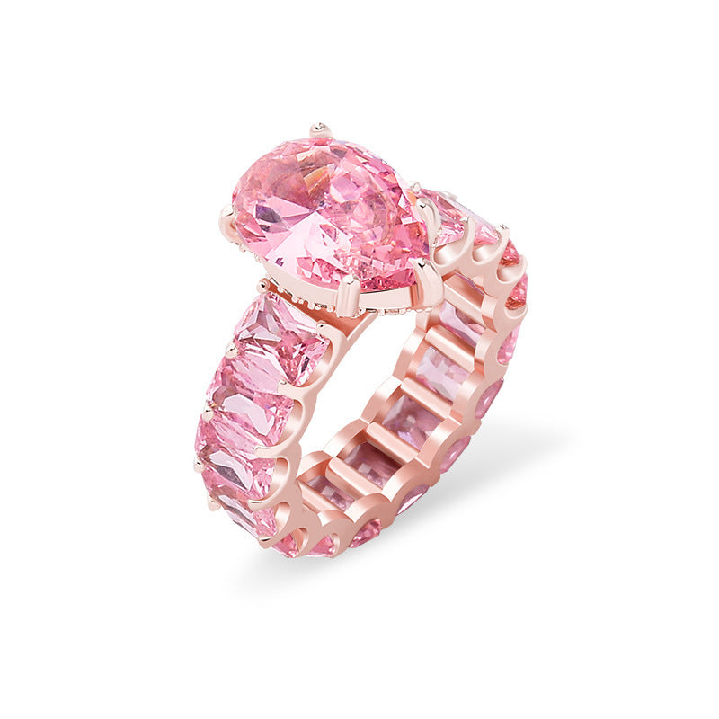 "Unique Taste" - Crystal Baguette Ring