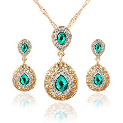 "Elegant Life" - Earrings and Necklace Set