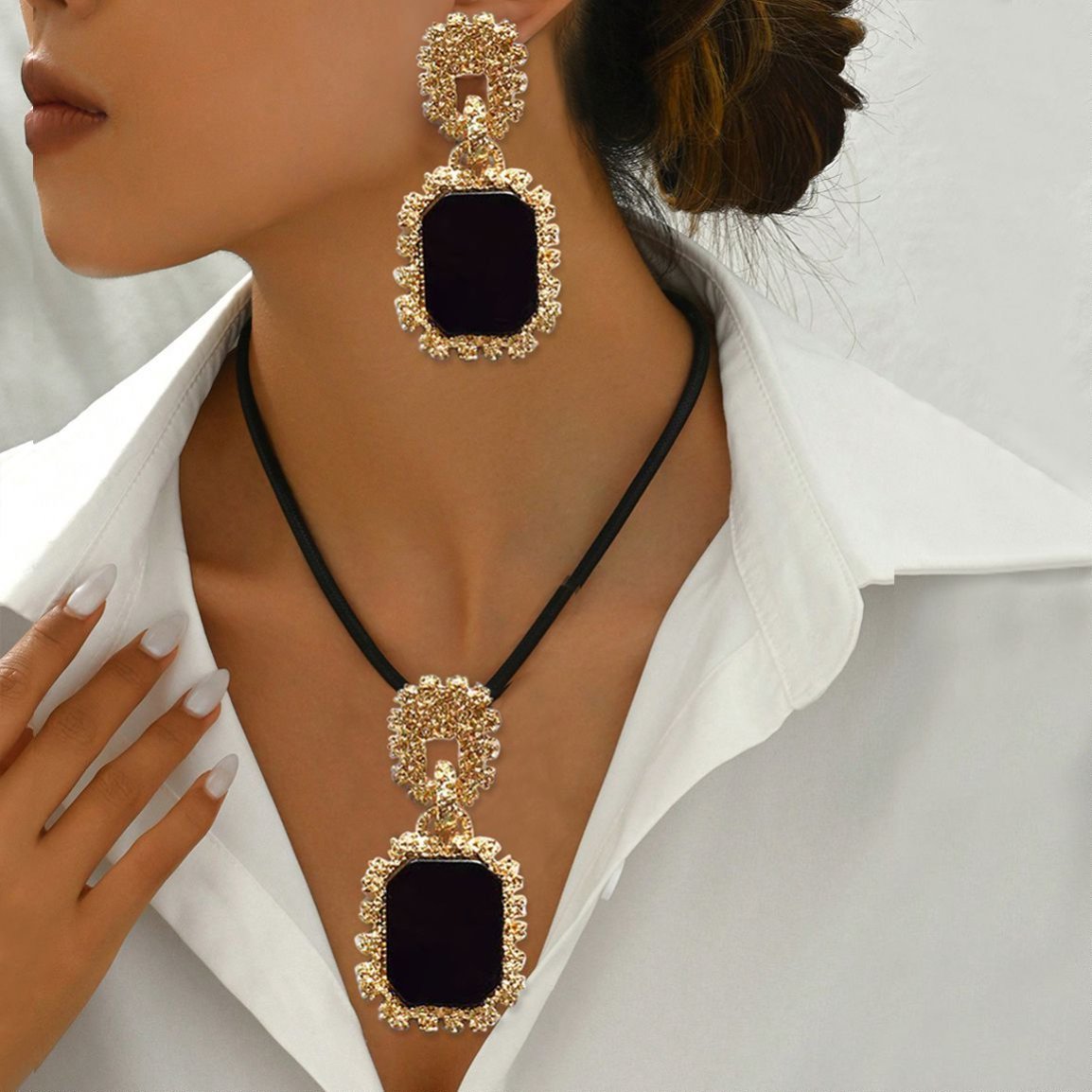 "The Black Onyx" - Statement Jewelry Set