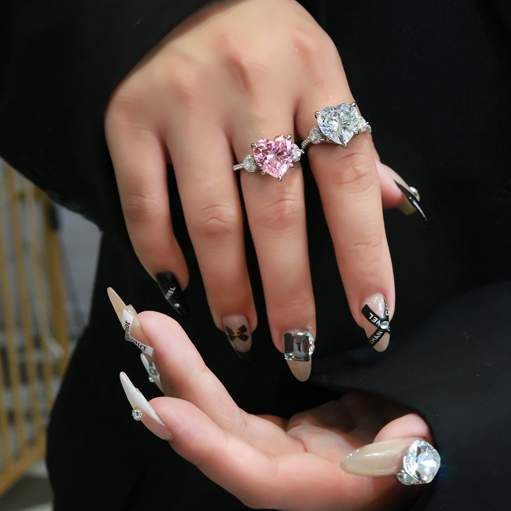 "Pretty as Can Be" - 12mm Inlaid Heart-shaped Diamond Ring