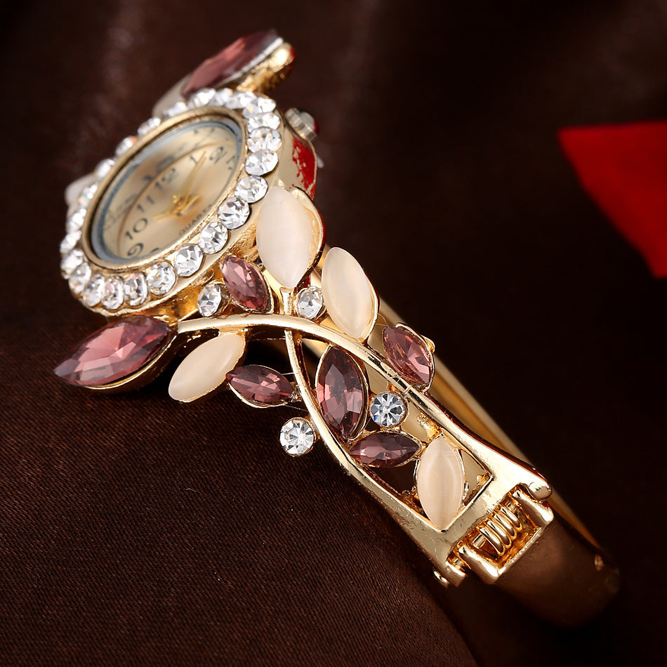 "Old Flower" - Crystal Women's Bracelet Watch