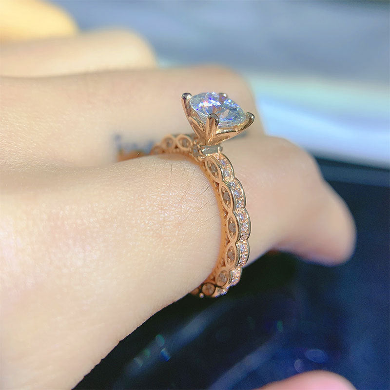 "Wave" - Moissanite Diamond Ring