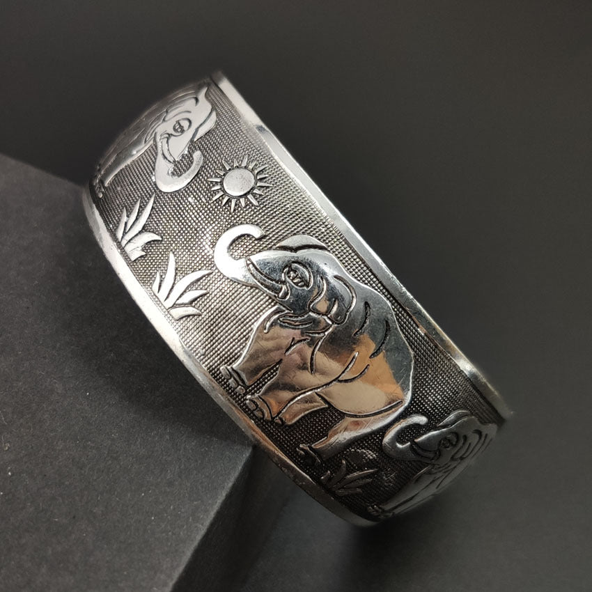 Silver Vintage Tibetan Bohemian Carved Rings