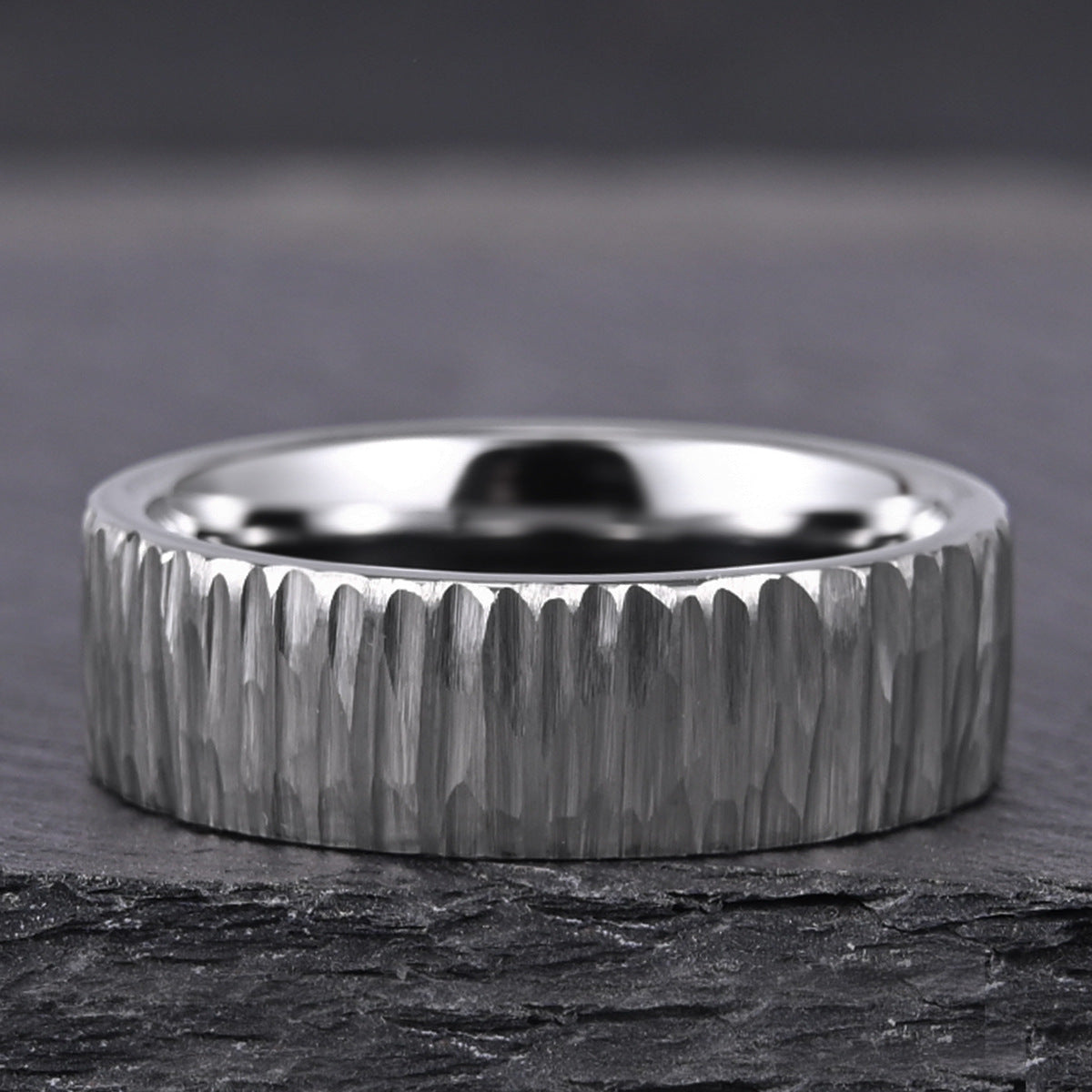 Natural Flat Hammer Pattern Ring