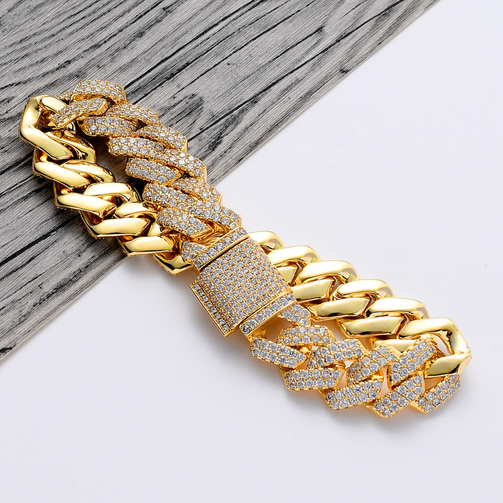 "The Celebrity" - Diamond Link Bracelet