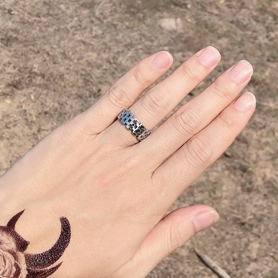 Hollow Titanium Steel Chain Ring