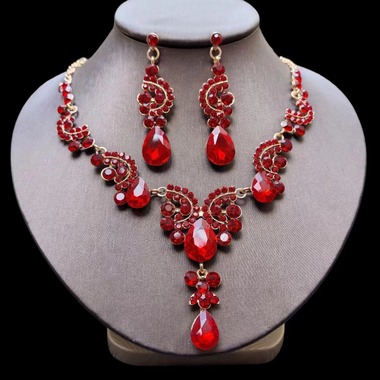 "Glamour Nights" - Zircon Necklace and Earrings Set