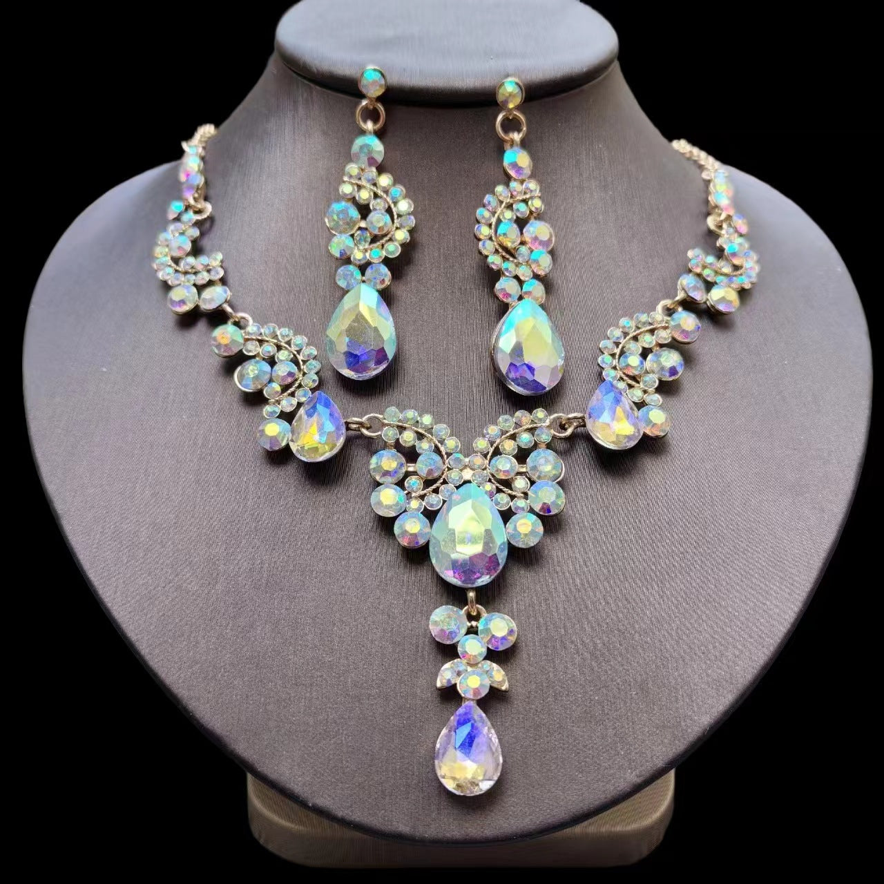 "Glamour Nights" - Zircon Necklace and Earrings Set