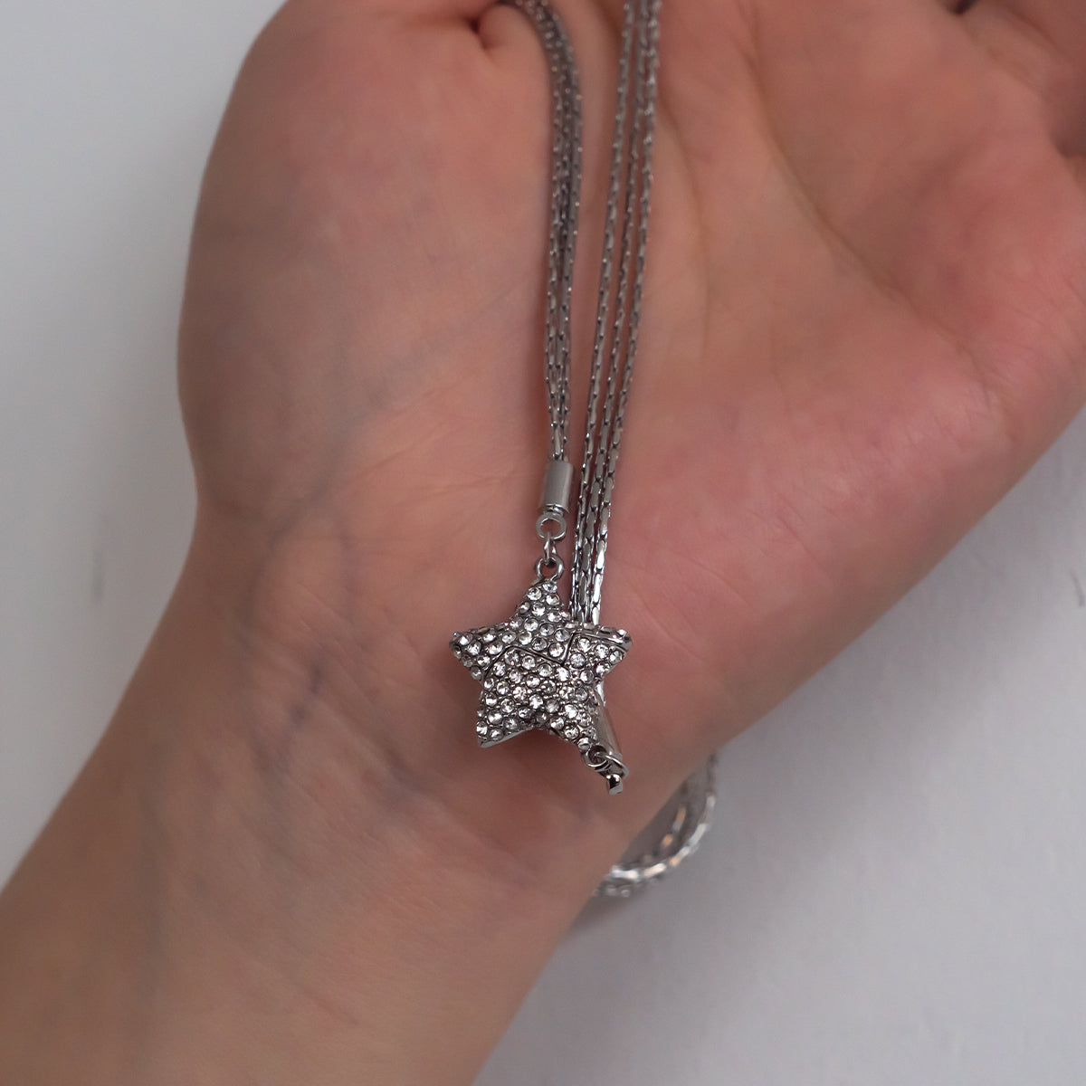 Magnetic Stainless Steel Five-pointed Star Necklace with Rhinestones