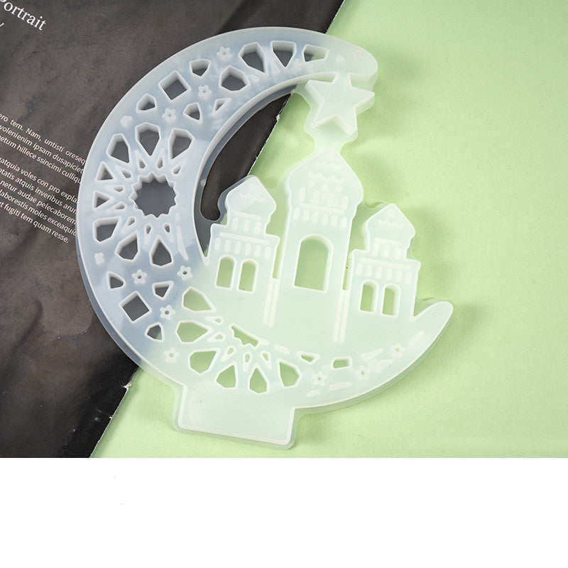 DIY Crystal Epoxy Moon Mold