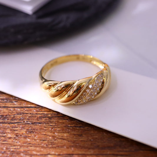 "Golden Girl" - Vintage Gold Ring