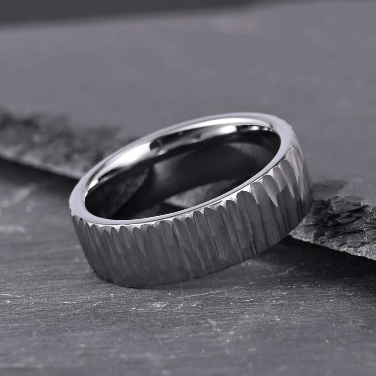 Natural Flat Hammer Pattern Ring
